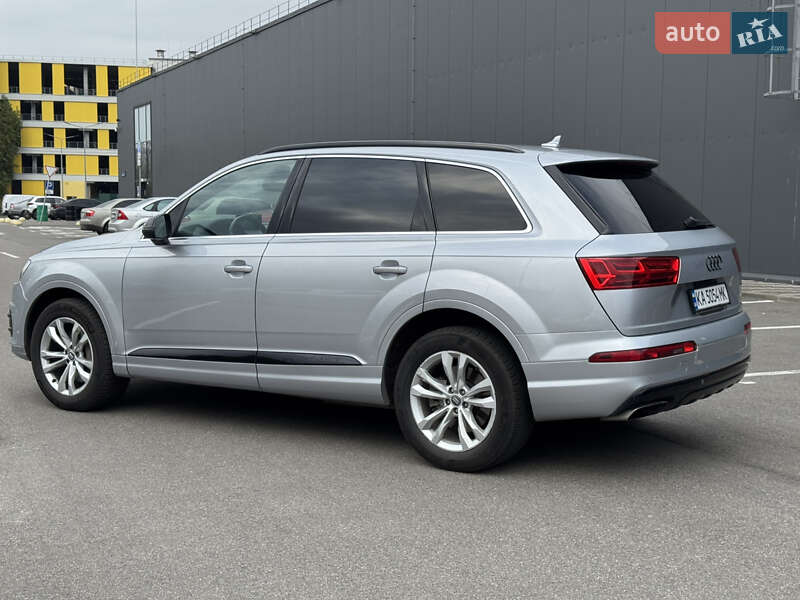 Позашляховик / Кросовер Audi Q7 2018 в Києві