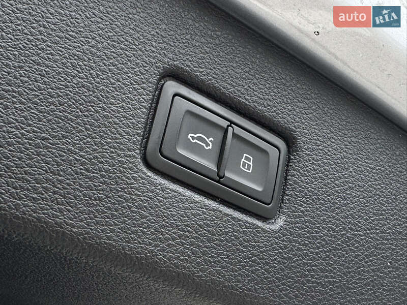 Позашляховик / Кросовер Audi Q7 2018 в Києві