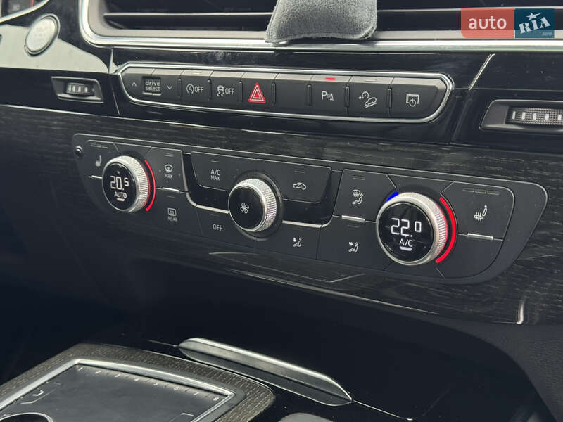 Позашляховик / Кросовер Audi Q7 2018 в Києві