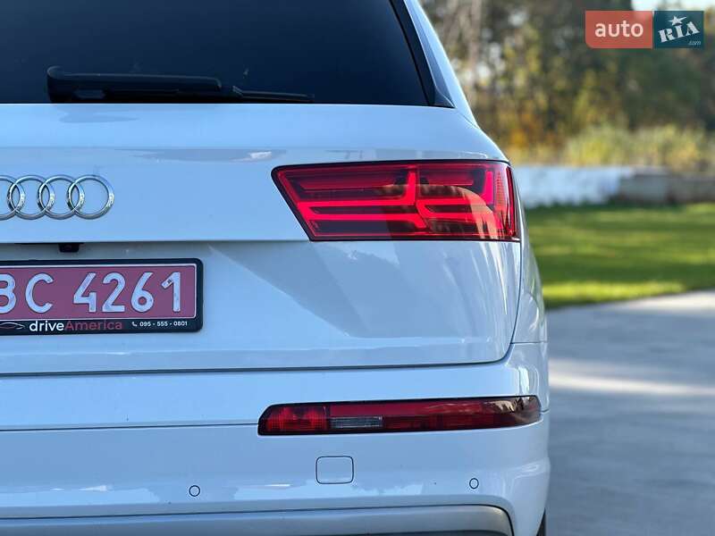 Внедорожник / Кроссовер Audi Q7 2017 в Луцке фото 8 Внедорожник / Кроссовер Audi Q7 2017 в Луцке