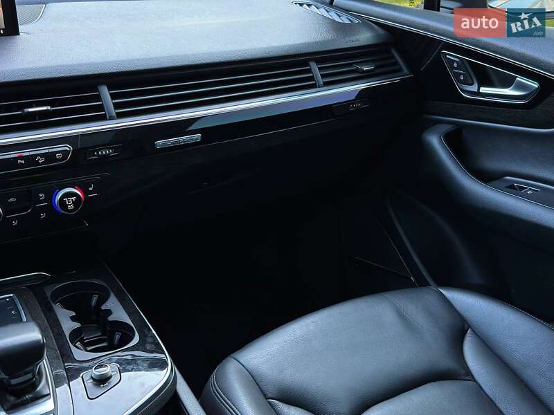 Внедорожник / Кроссовер Audi Q7 2017 в Луцке фото 22 Внедорожник / Кроссовер Audi Q7 2017 в Луцке