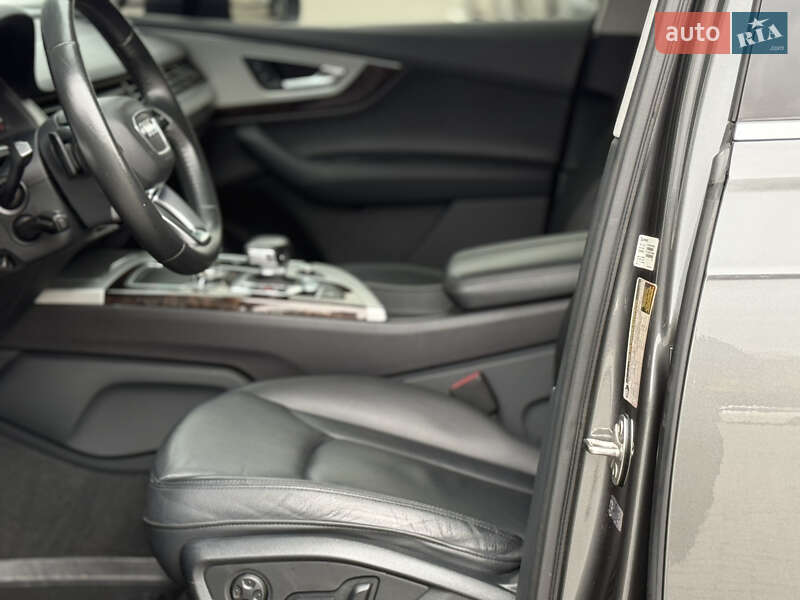 Позашляховик / Кросовер Audi Q7 2019 в Білій Церкві фото 34 Позашляховик / Кросовер Audi Q7 2019 в Білій Церкві