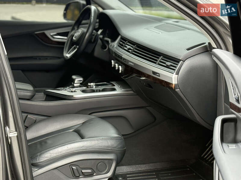 Позашляховик / Кросовер Audi Q7 2019 в Білій Церкві фото 36 Позашляховик / Кросовер Audi Q7 2019 в Білій Церкві