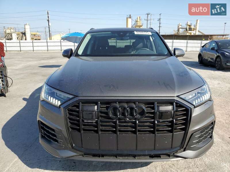 Позашляховик / Кросовер Audi Q7 2023 в Києві
