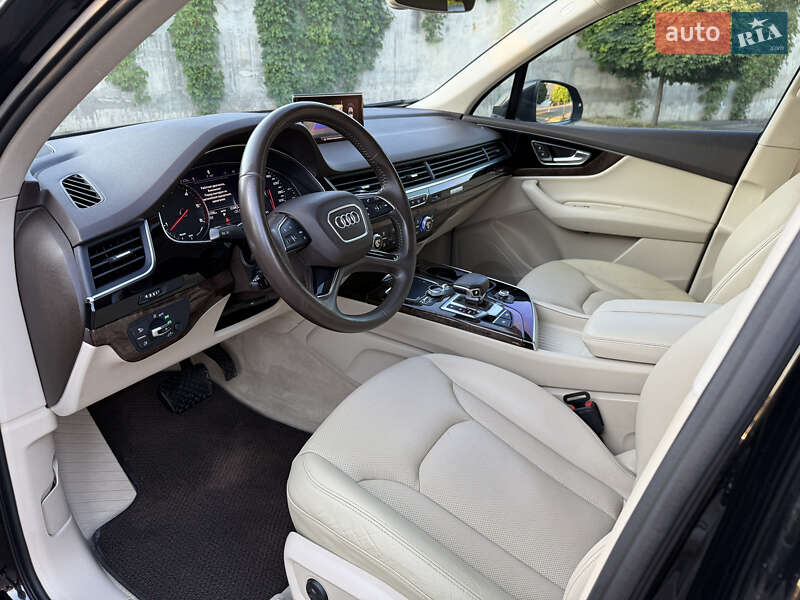Позашляховик / Кросовер Audi Q7 2015 в Рівному фото 55 Позашляховик / Кросовер Audi Q7 2015 в Рівному