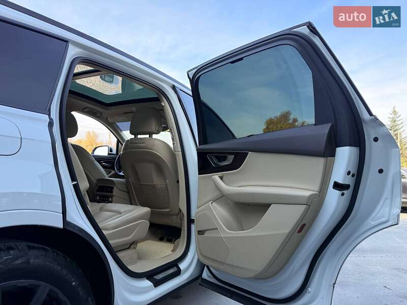 Позашляховик / Кросовер Audi Q7 2017 в Рівному фото 75 Позашляховик / Кросовер Audi Q7 2017 в Рівному
