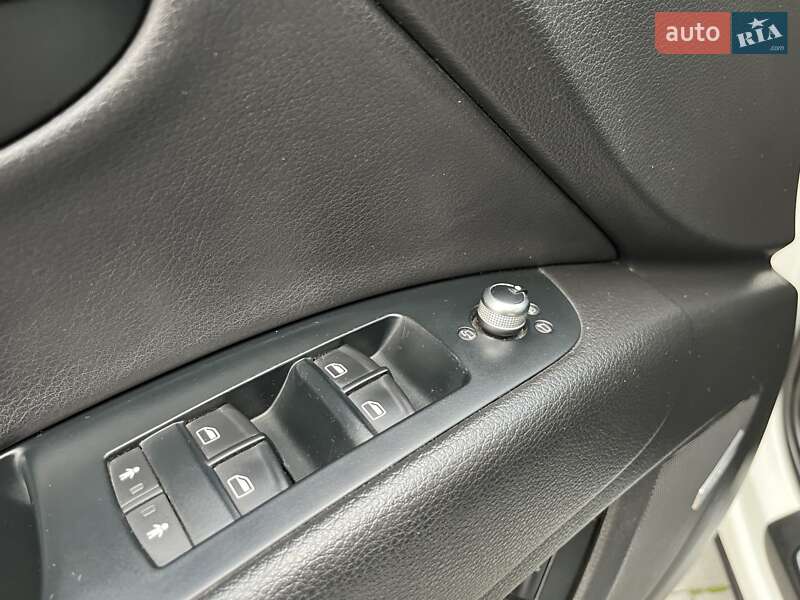 Позашляховик / Кросовер Audi Q7 2011 в Золочеві фото 81 Позашляховик / Кросовер Audi Q7 2011 в Золочеві