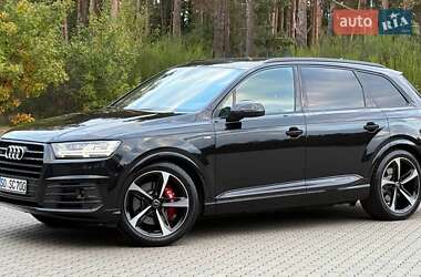 Позашляховик / Кросовер Audi Q7 2017 в  фото 23 Позашляховик / Кросовер Audi Q7 2017 в