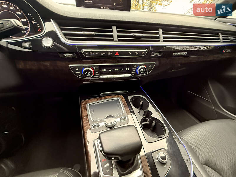 Внедорожник / Кроссовер Audi Q7 2016 в Харькове фото 32 Внедорожник / Кроссовер Audi Q7 2016 в Харькове