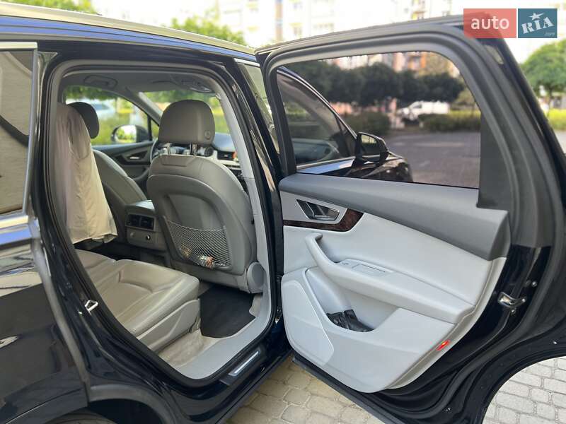 Внедорожник / Кроссовер Audi Q7 2016 в Ивано-Франковске фото 17 Внедорожник / Кроссовер Audi Q7 2016 в Ивано-Франковске