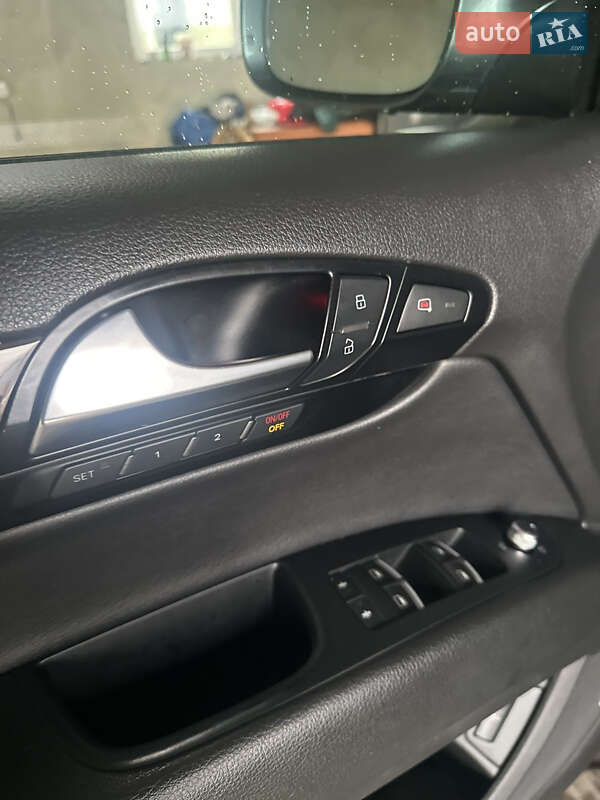 Позашляховик / Кросовер Audi Q7 2013 в Рудки фото 14 Позашляховик / Кросовер Audi Q7 2013 в Рудки