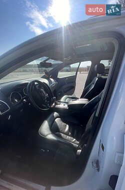 Внедорожник / Кроссовер Audi Q7 2012 в Тернополе