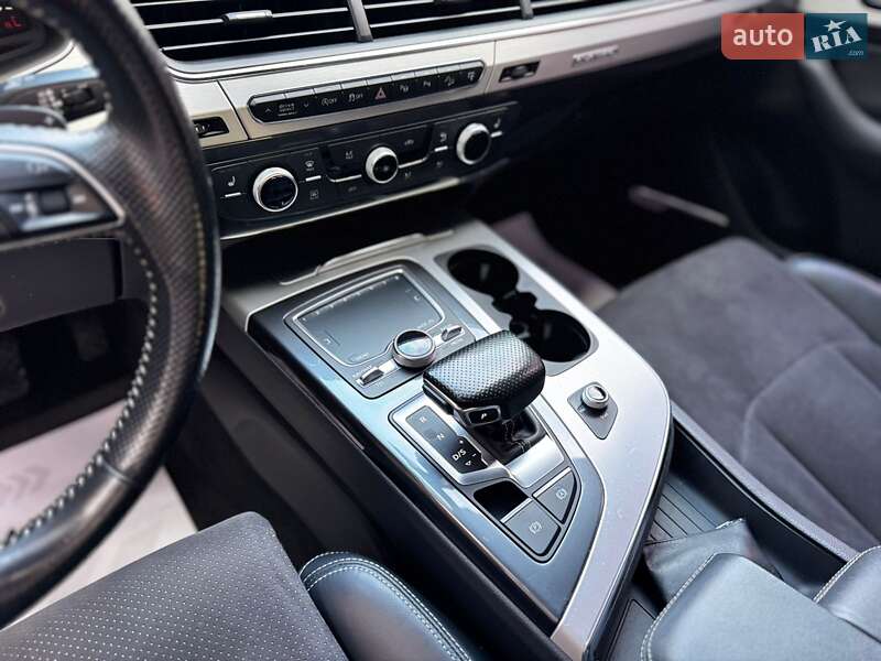 Позашляховик / Кросовер Audi Q7 2015 в Івано-Франківську фото 41 Позашляховик / Кросовер Audi Q7 2015 в Івано-Франківську