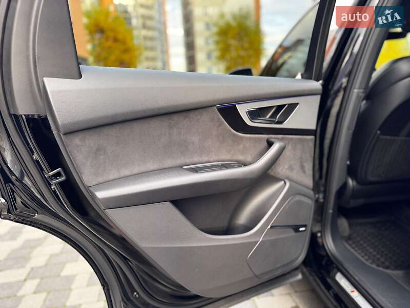 Позашляховик / Кросовер Audi Q7 2015 в Івано-Франківську фото 55 Позашляховик / Кросовер Audi Q7 2015 в Івано-Франківську