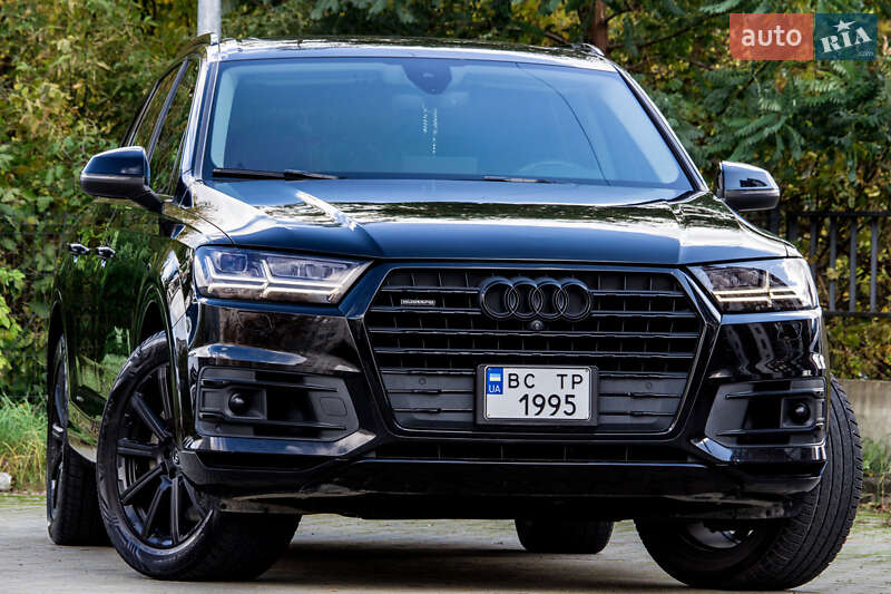 Позашляховик / Кросовер Audi Q7 2017 в Львові
