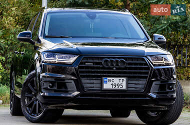 Позашляховик / Кросовер Audi Q7 2017 в  фото 2 Позашляховик / Кросовер Audi Q7 2017 в