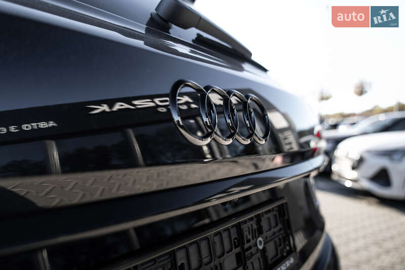 Позашляховик / Кросовер Audi Q7 2020 в Львові