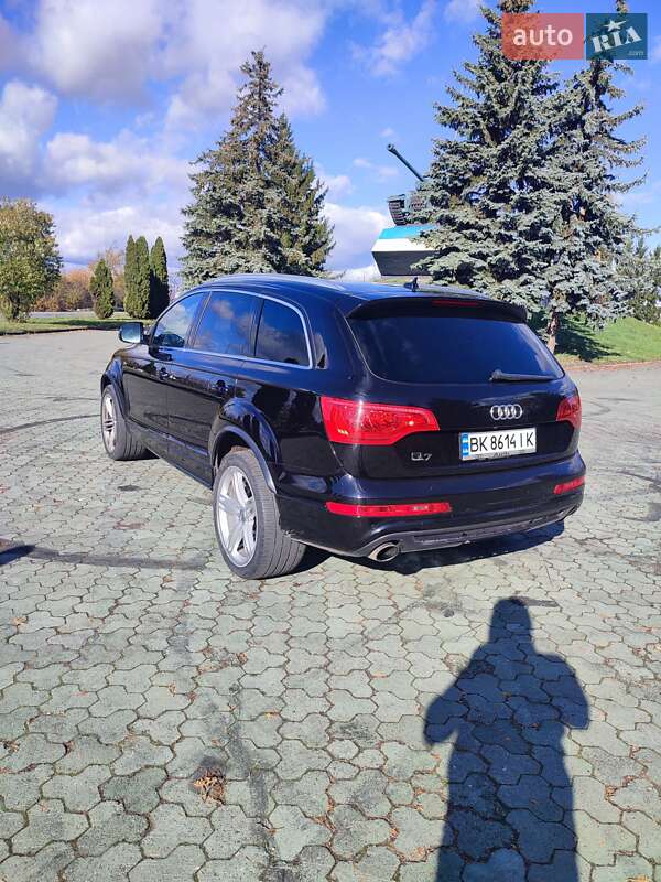 Внедорожник / Кроссовер Audi Q7 2010 в Дубно фото 11 Внедорожник / Кроссовер Audi Q7 2010 в Дубно
