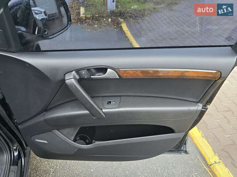 Внедорожник / Кроссовер Audi Q7 2013 в Киеве фото 35 Внедорожник / Кроссовер Audi Q7 2013 в Киеве