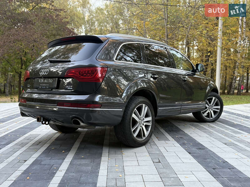 Позашляховик / Кросовер Audi Q7 2014 в Тернополі