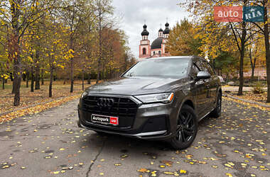 Позашляховик / Кросовер Audi Q7 2021 в Запоріжжі