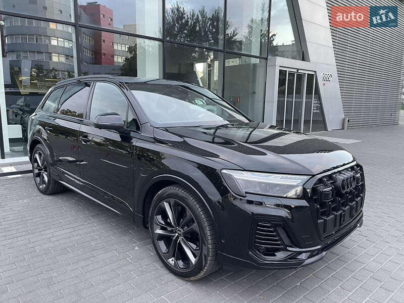 Позашляховик / Кросовер Audi Q7 2024 в Ужгороді