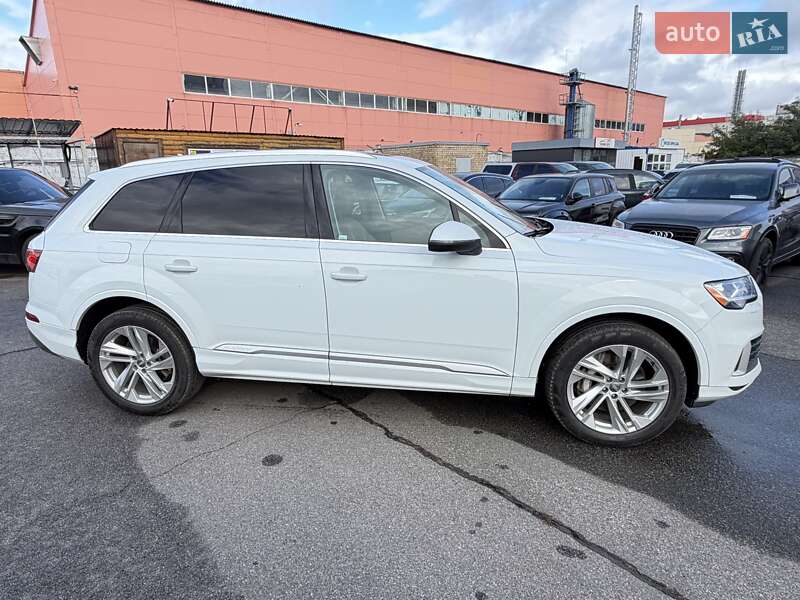 Внедорожник / Кроссовер Audi Q7 2020 в Киеве фото 4 Внедорожник / Кроссовер Audi Q7 2020 в Киеве