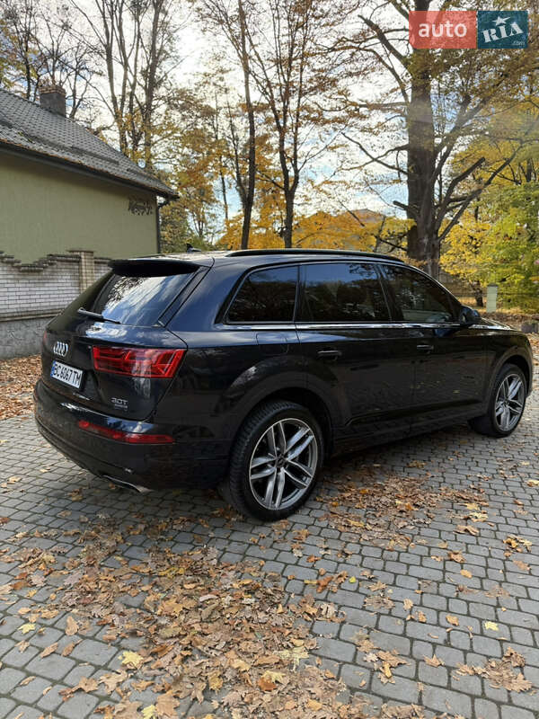 Позашляховик / Кросовер Audi Q7 2016 в Львові фото 18 Позашляховик / Кросовер Audi Q7 2016 в Львові