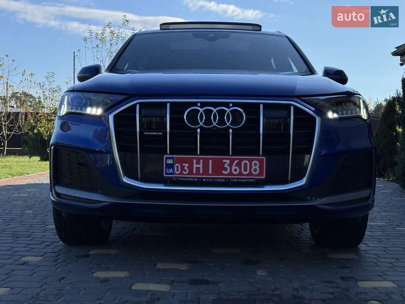 Внедорожник / Кроссовер Audi Q7 2021 в Киеве