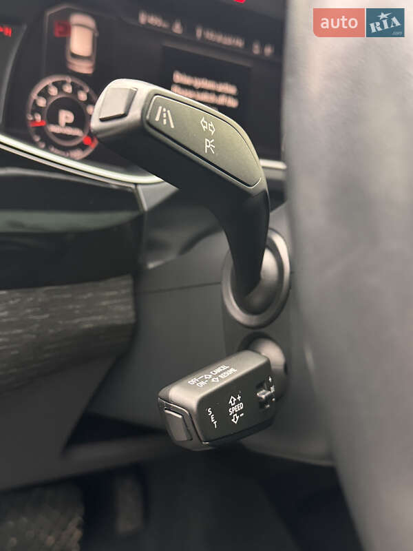 Внедорожник / Кроссовер Audi Q7 2017 в Богородчанах