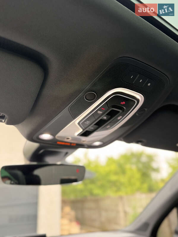 Внедорожник / Кроссовер Audi Q7 2017 в Богородчанах