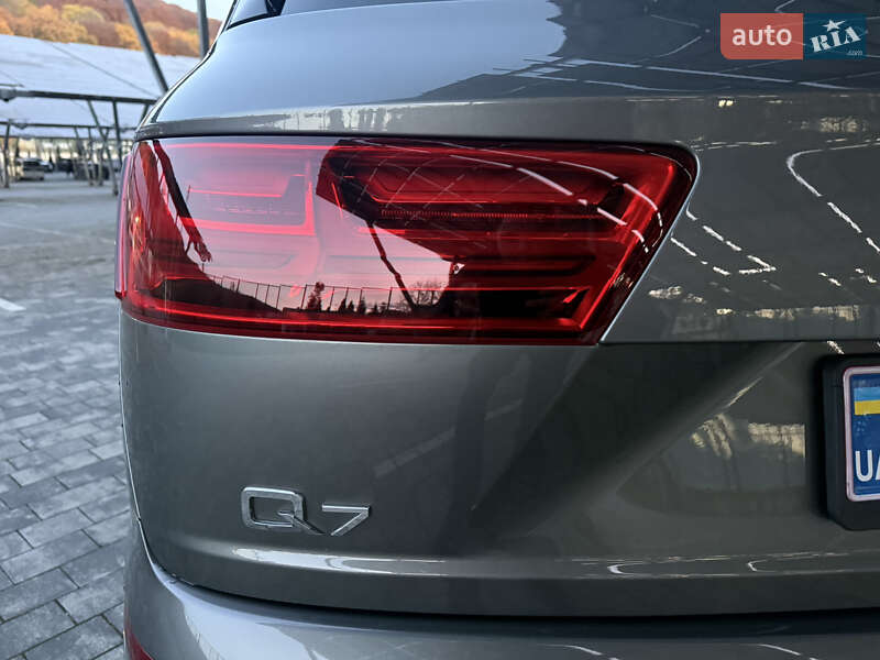Позашляховик / Кросовер Audi Q7 2017 в Львові фото 17 Позашляховик / Кросовер Audi Q7 2017 в Львові