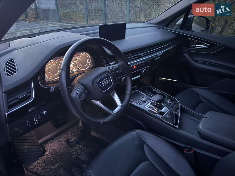 Позашляховик / Кросовер Audi Q7 2017 в Львові фото 45 Позашляховик / Кросовер Audi Q7 2017 в Львові