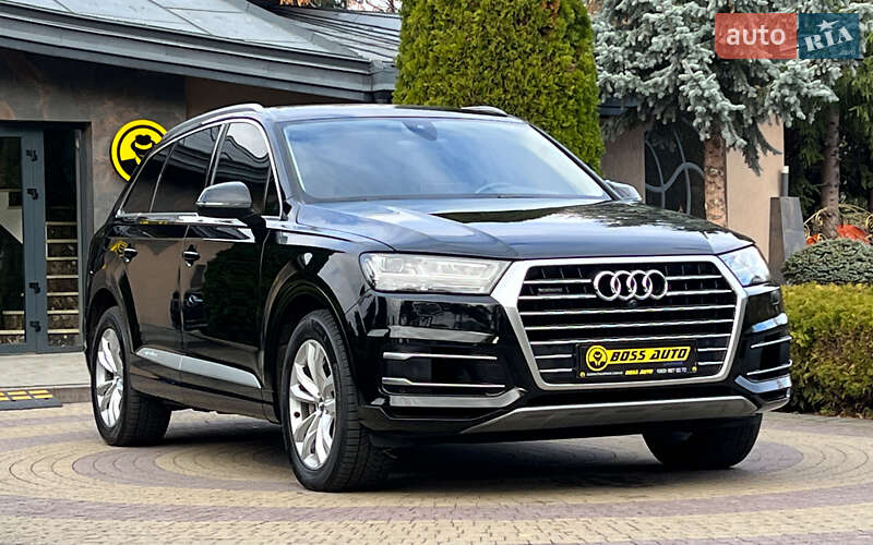 Позашляховик / Кросовер Audi Q7 2019 в Львові