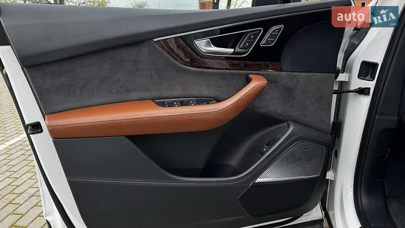 Позашляховик / Кросовер Audi Q7 2018 в Тернополі фото 31 Позашляховик / Кросовер Audi Q7 2018 в Тернополі