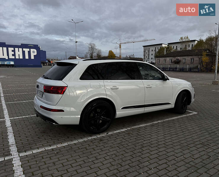 Позашляховик / Кросовер Audi Q7 2018 в Тернополі фото 78 Позашляховик / Кросовер Audi Q7 2018 в Тернополі