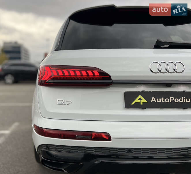 Внедорожник / Кроссовер Audi Q7 2022 в Киеве фото 27 Внедорожник / Кроссовер Audi Q7 2022 в Киеве