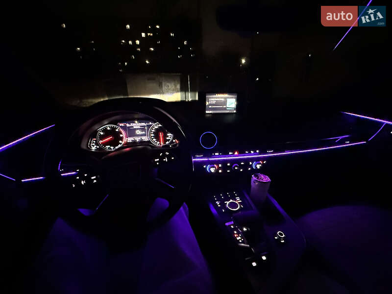 Внедорожник / Кроссовер Audi Q7 2016 в Житомире