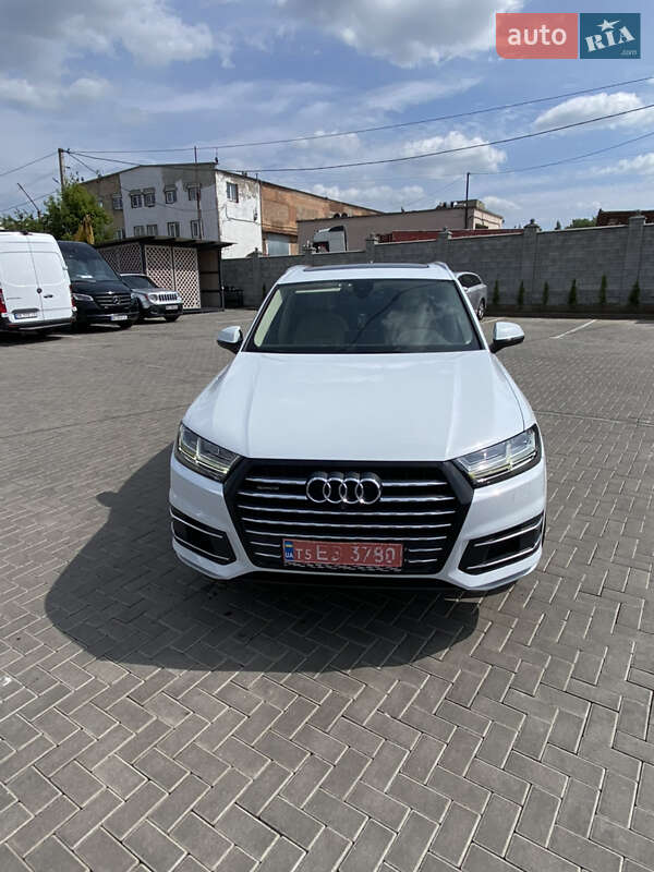 Позашляховик / Кросовер Audi Q7 2017 в Рівному фото 2 Позашляховик / Кросовер Audi Q7 2017 в Рівному