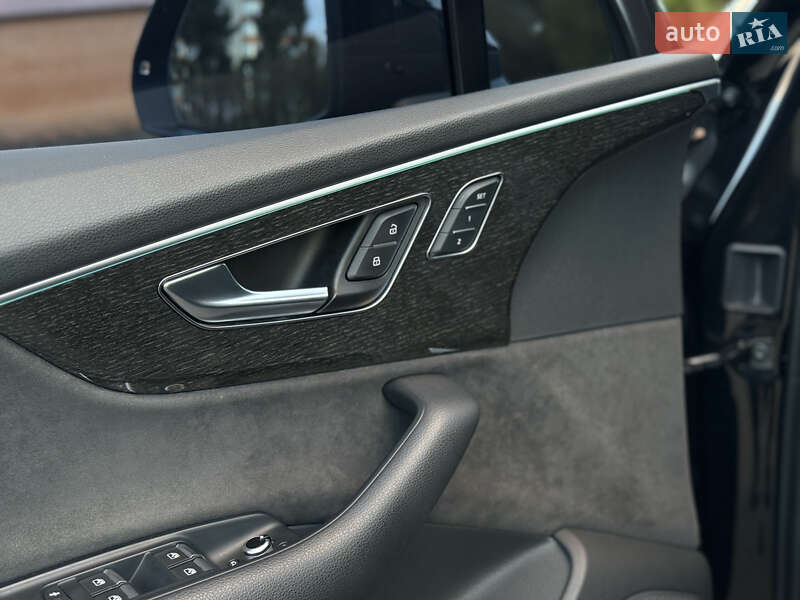 Внедорожник / Кроссовер Audi Q7 2020 в Тернополе фото 35 Внедорожник / Кроссовер Audi Q7 2020 в Тернополе