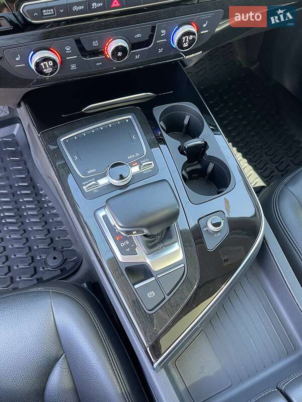 Позашляховик / Кросовер Audi Q7 2018 в Львові фото 24 Позашляховик / Кросовер Audi Q7 2018 в Львові