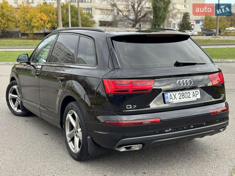 Внедорожник / Кроссовер Audi Q7 2017 в Харькове фото 13 Внедорожник / Кроссовер Audi Q7 2017 в Харькове