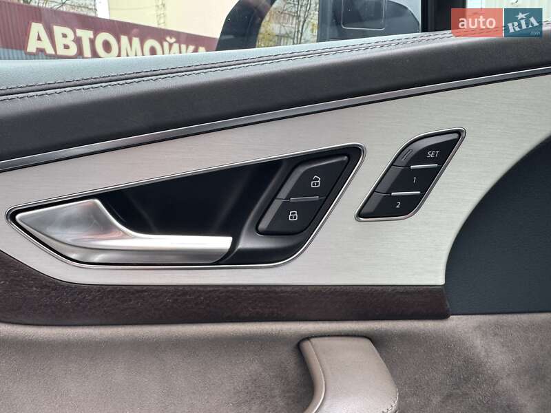 Внедорожник / Кроссовер Audi Q7 2017 в Харькове фото 16 Внедорожник / Кроссовер Audi Q7 2017 в Харькове