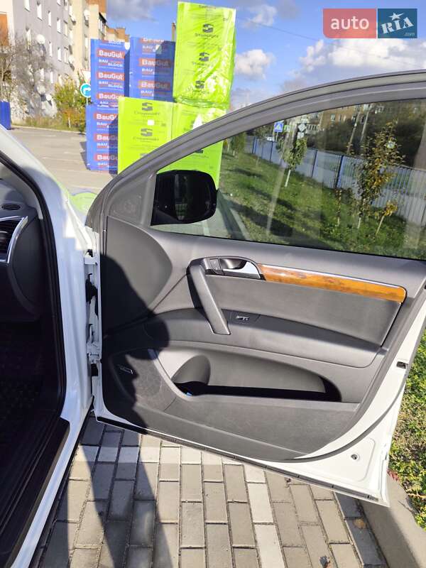 Позашляховик / Кросовер Audi Q7 2015 в Старокостянтинові фото 9 Позашляховик / Кросовер Audi Q7 2015 в Старокостянтинові