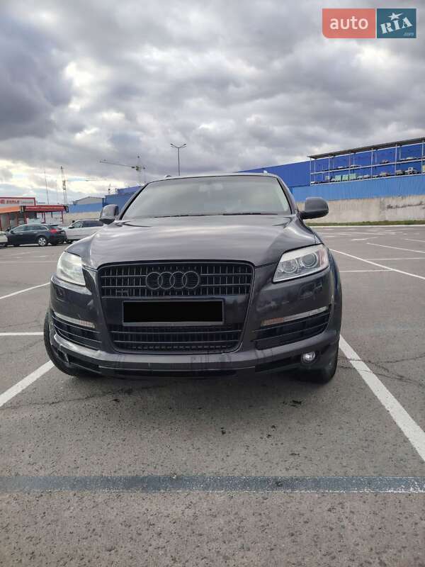 Внедорожник / Кроссовер Audi Q7 2007 в Виннице