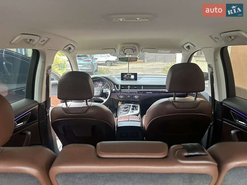 Внедорожник / Кроссовер Audi Q7 2016 в Житомире