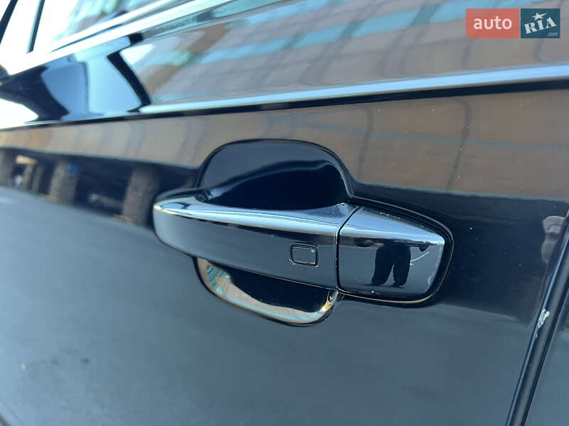 Позашляховик / Кросовер Audi Q7 2020 в Благовіщенську