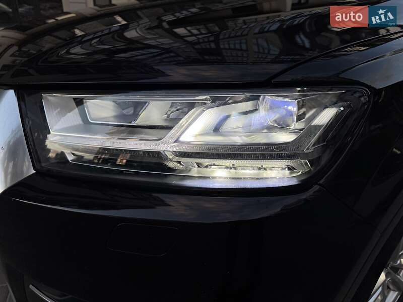 Позашляховик / Кросовер Audi Q7 2015 в Хмельницькому фото 10 Позашляховик / Кросовер Audi Q7 2015 в Хмельницькому