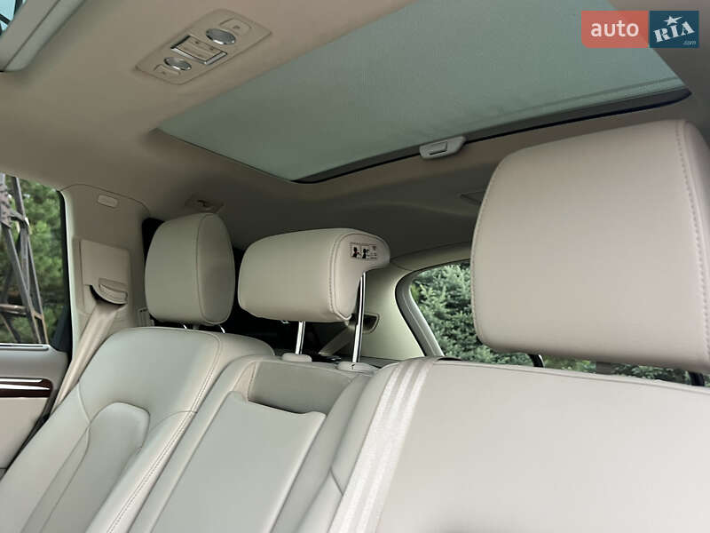 Позашляховик / Кросовер Audi Q7 2012 в Дніпрі