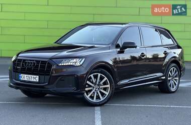 Позашляховик / Кросовер Audi Q7 2022 в Києві